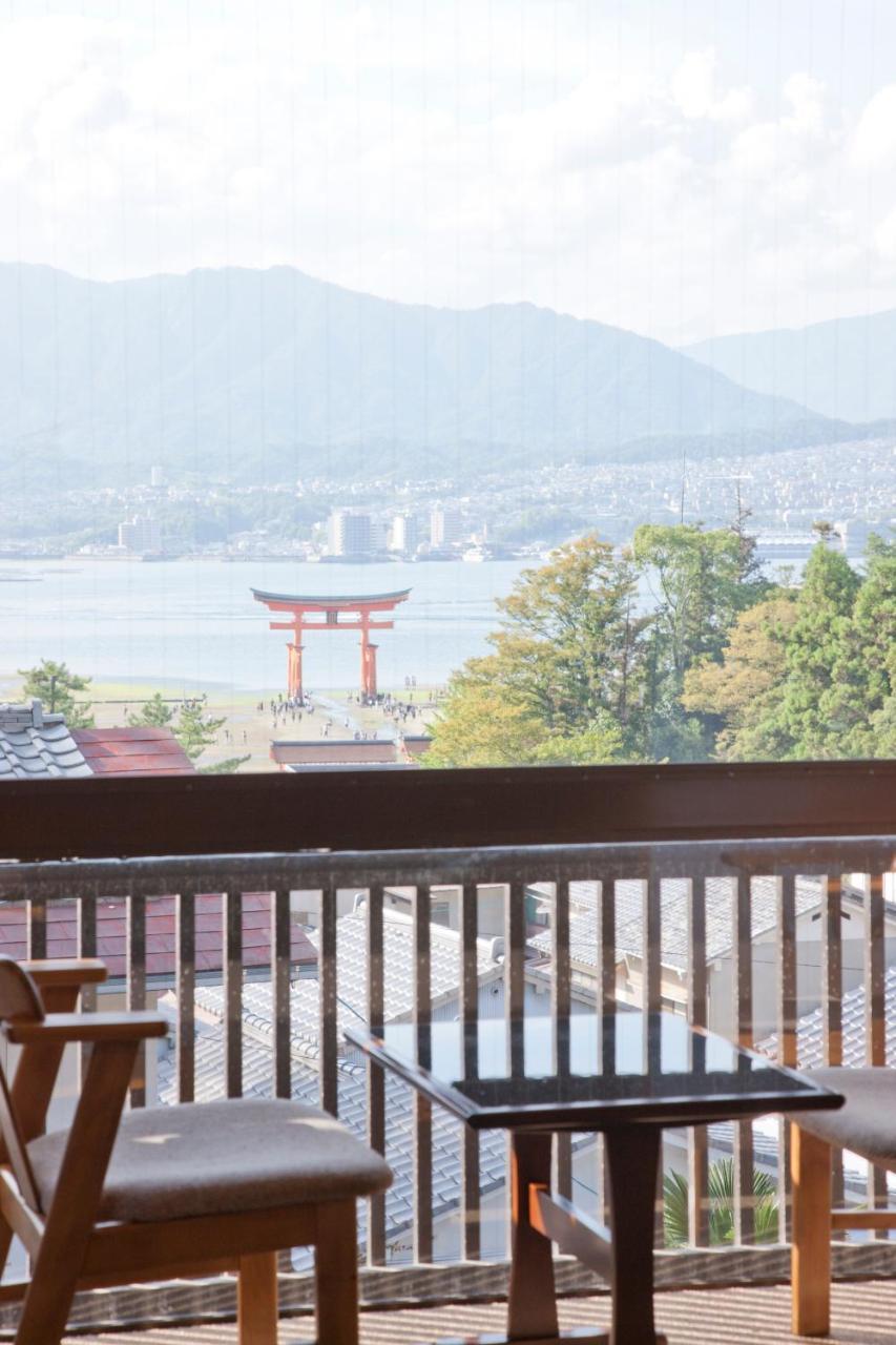 Kikunoya Hotel Itsukushima Exterior photo